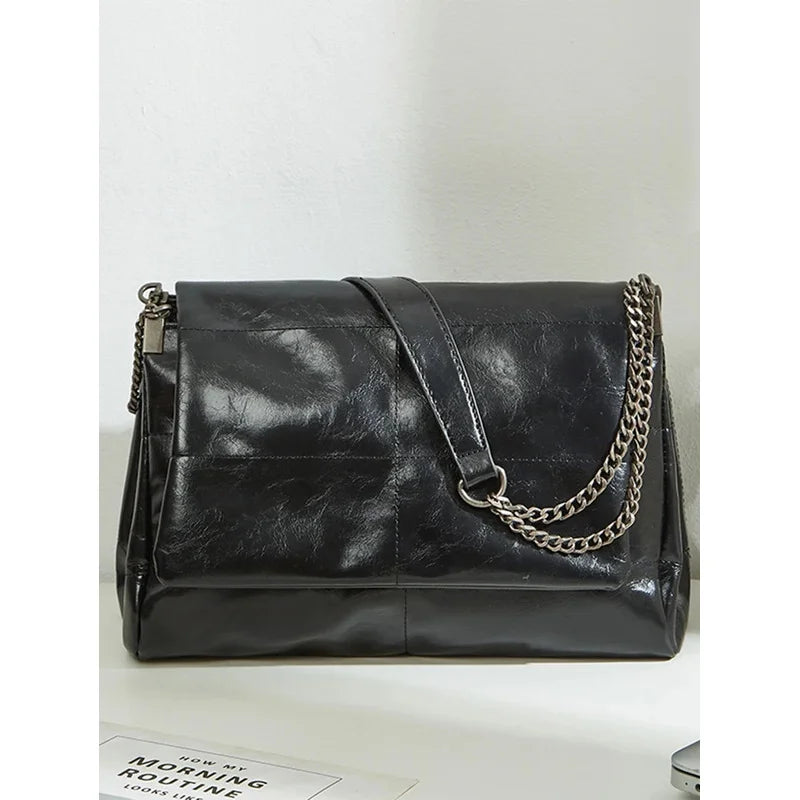 【2024 New Large Capacity Tote Bag】Women's Designer Chain Shoulder Bag - Luxury Spring Summer Commuter Purse - High-End Underarm